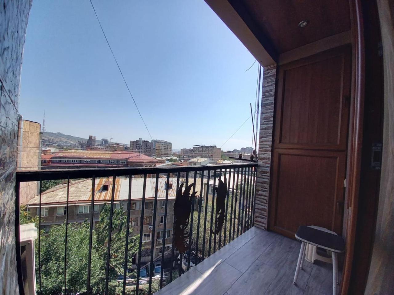 Gevorg'S Appartment Erevan Exterior foto