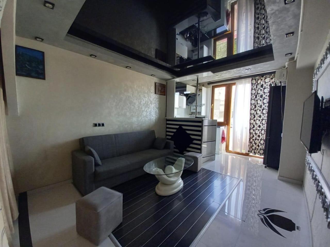 Gevorg'S Appartment Erevan Exterior foto